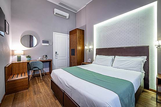 Standard Double Room - Antico Centro Suites