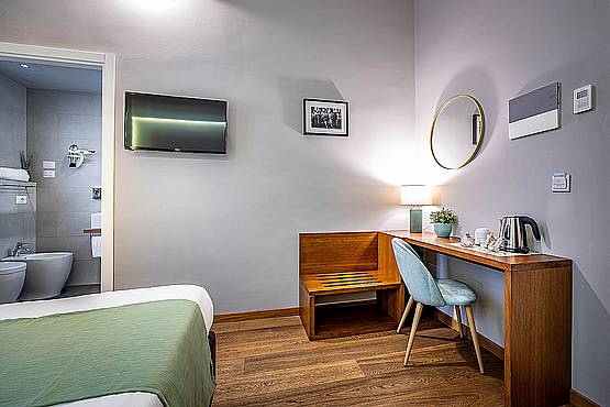 Standard Double Room - Antico Centro Suites